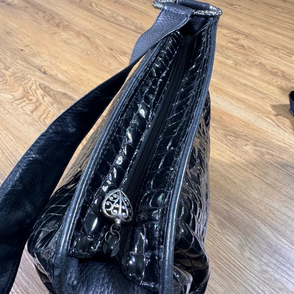 Brighton Black Patent Croc Embossed Leather Shoulder Bag Heart Charm E529260 - Picture 12 of 16
